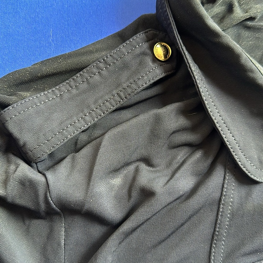 Burberry, Size 8 (Medium) Button Down, Excellent … - image 6